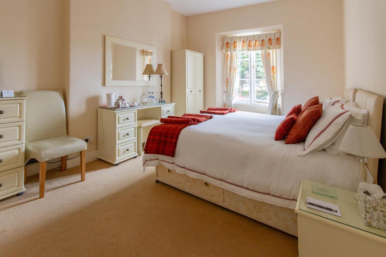 Holcombe House Guest House Llandudno Extérieur photo