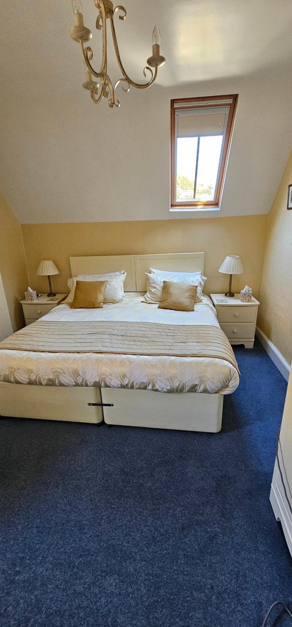 Holcombe House Guest House Llandudno Extérieur photo