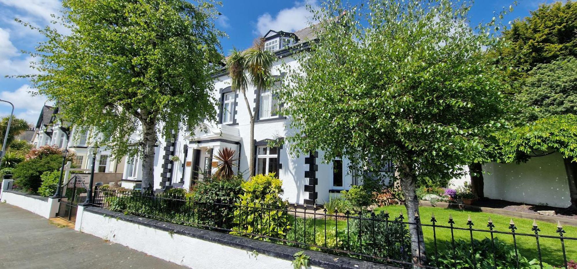 Holcombe House Guest House Llandudno Extérieur photo
